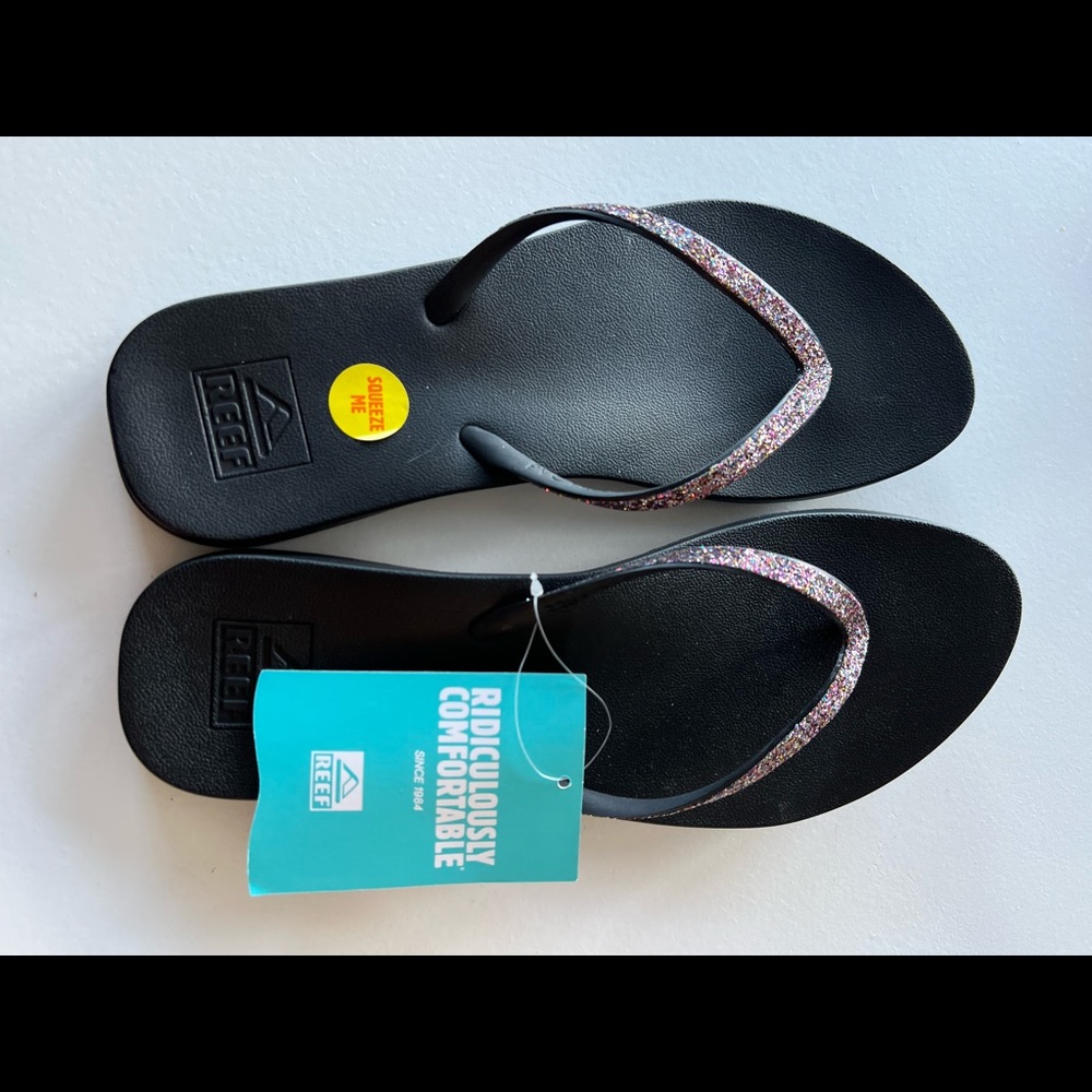 Reef NWT Flip Flops Size 8